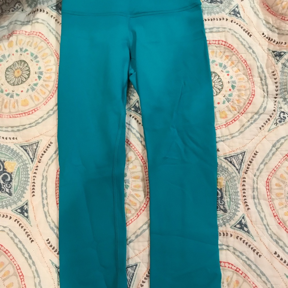 Lululemon reversible leggings